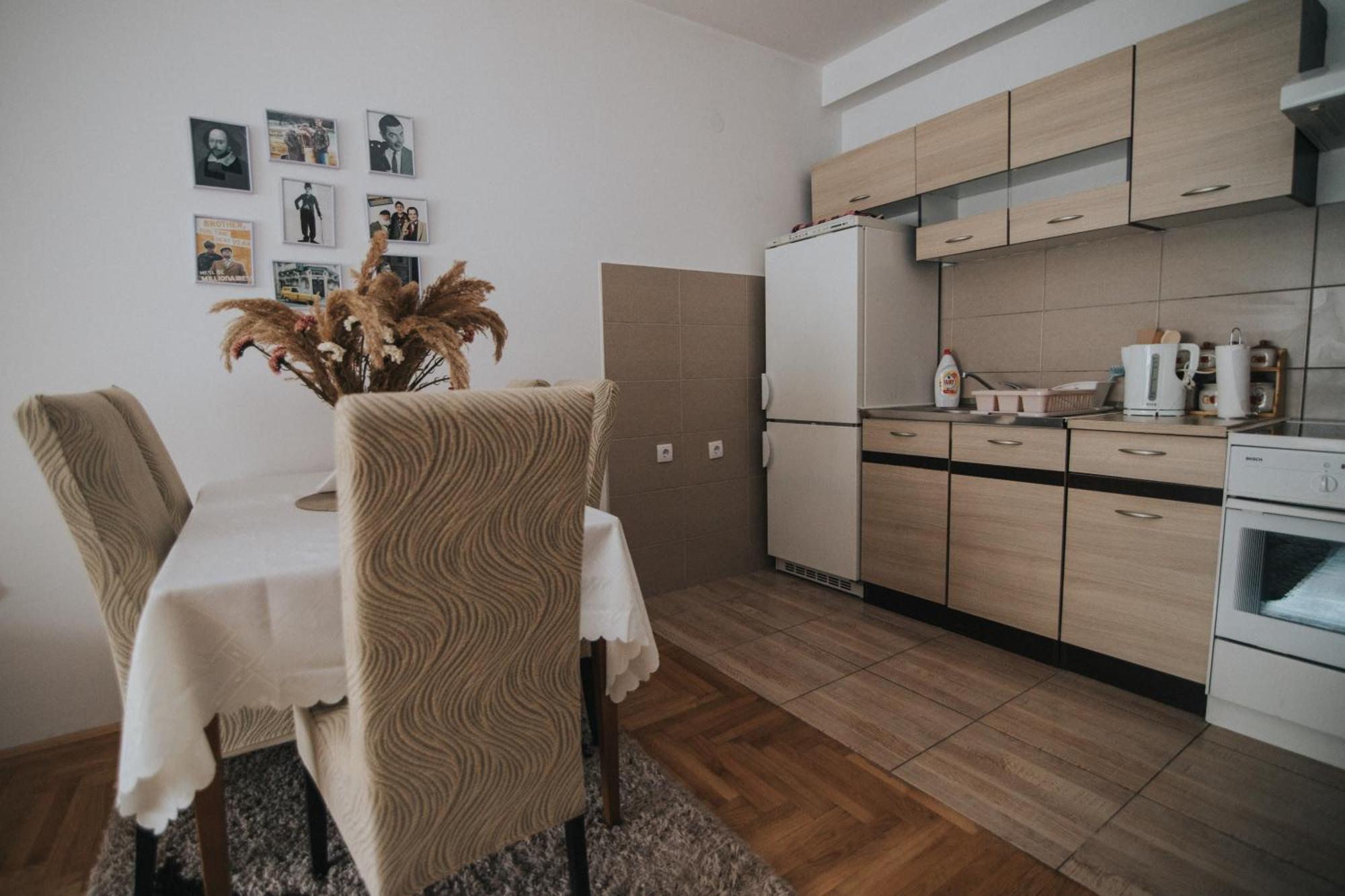 Apartment Peckham Требинье Экстерьер фото