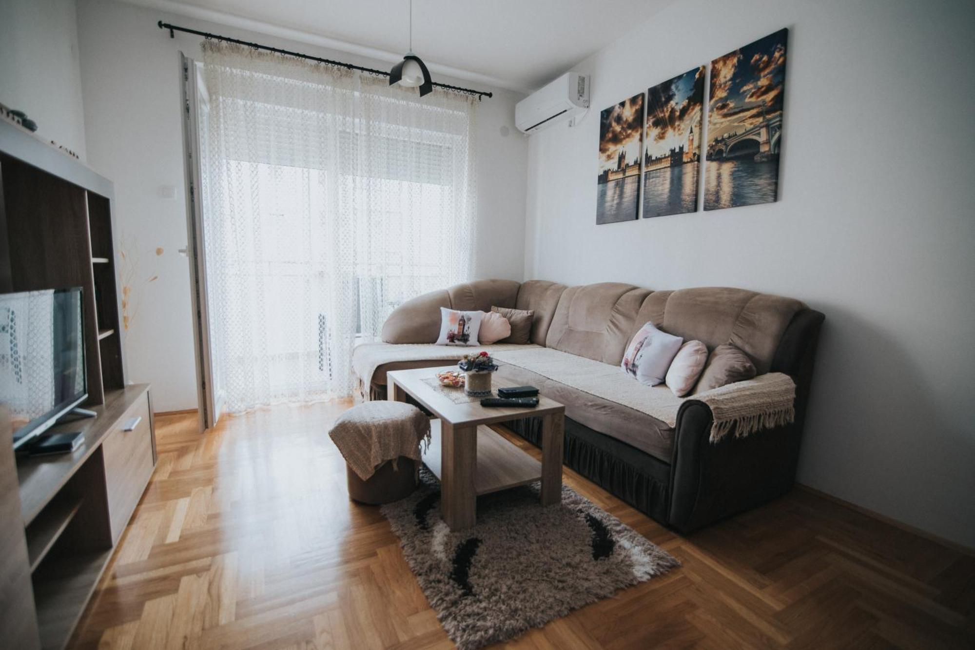 Apartment Peckham Требинье Экстерьер фото